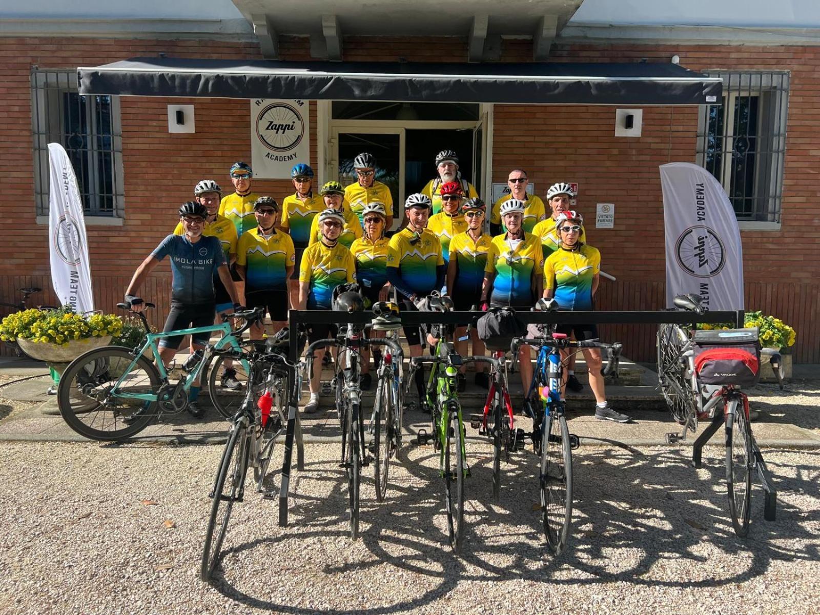 Zappi Cycling Hotel Riolo Terme Extérieur photo
